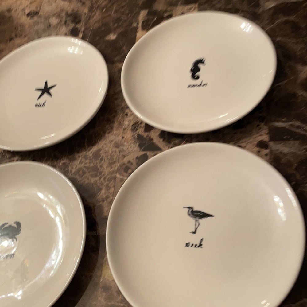 Rae Dunn Magenta Beach 6" set of four plates